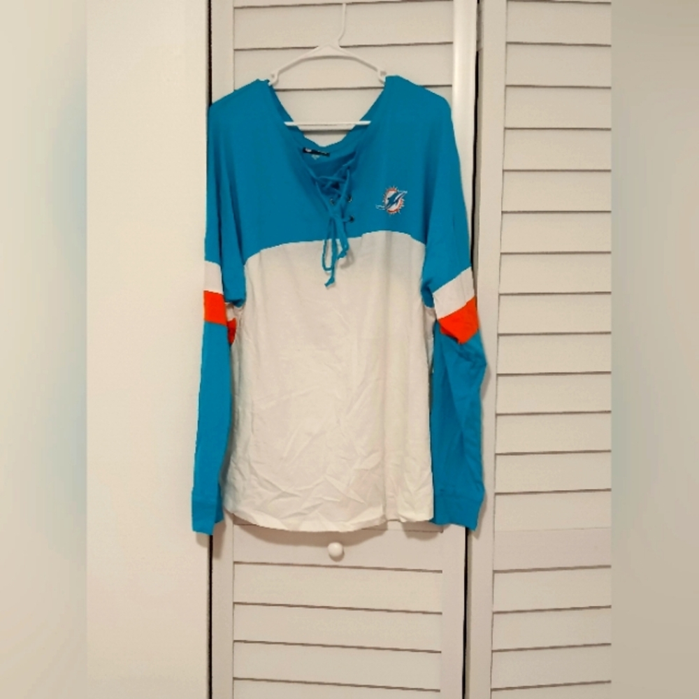 NFL Women's Miami Dolphins long sleeve Shirt Size 2XL